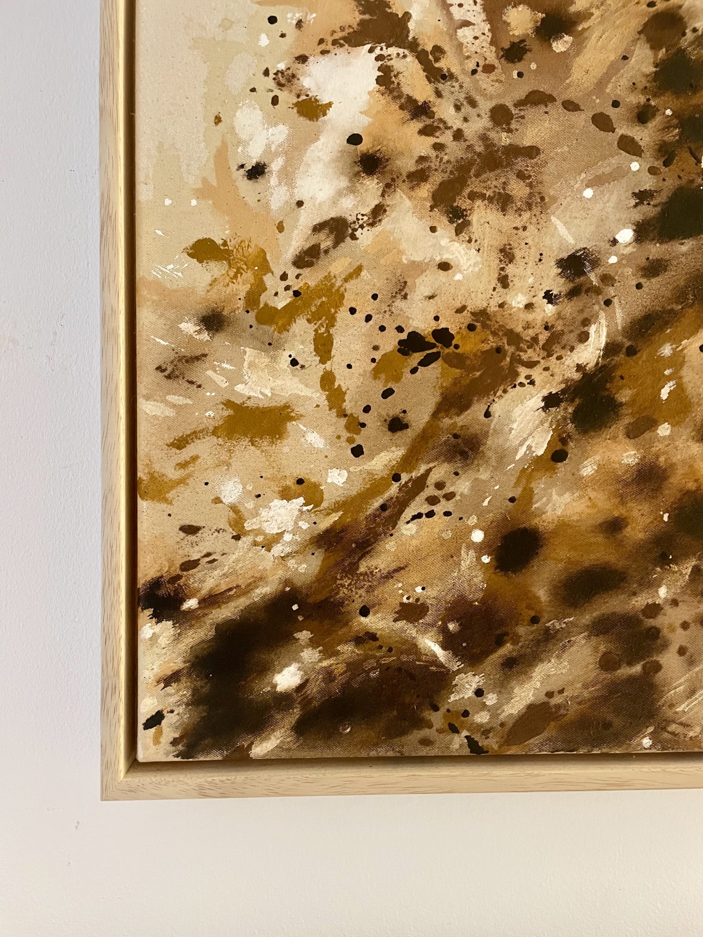 Chocolate Overload - Detailansicht mit Rahmen Ecke unten links