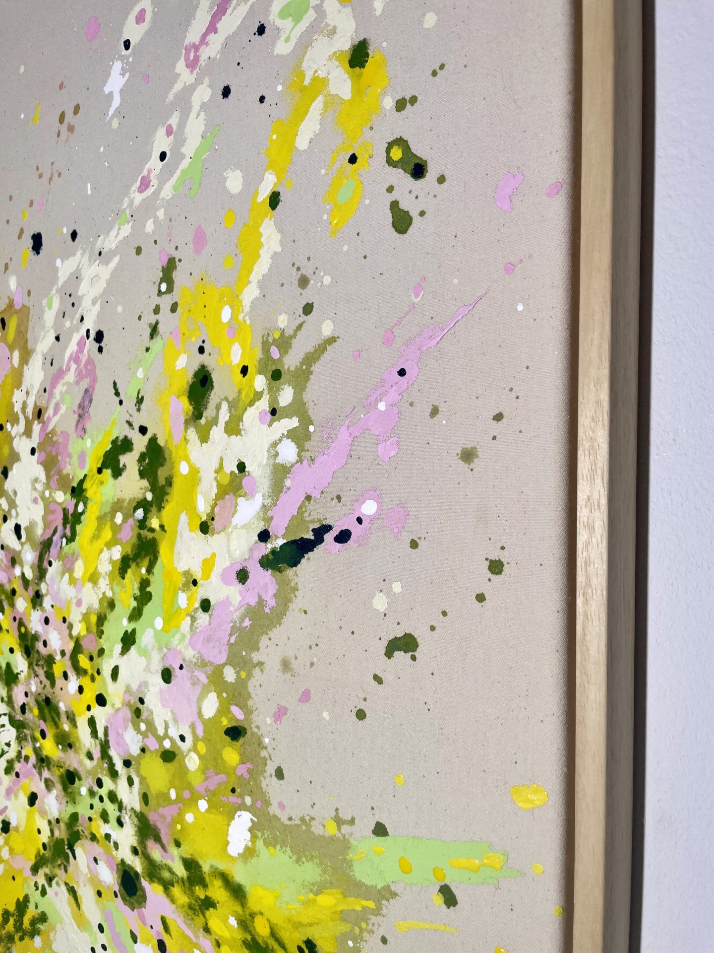 Peace Please - Detailansicht mit Rahmen rechts