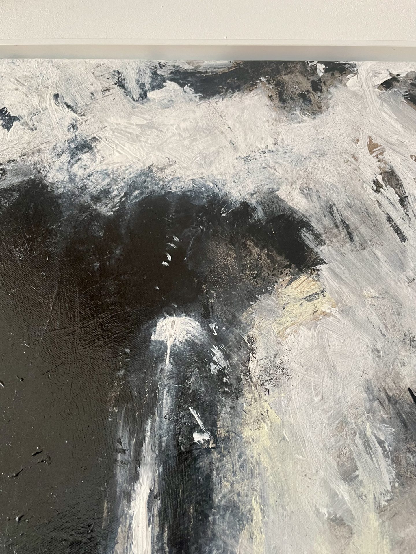 Don't believe the hype - Detailansicht mit Rahmen oben